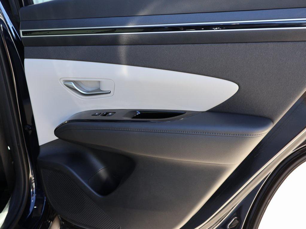 used 2023 Hyundai TUCSON Hybrid car, priced at $26,989