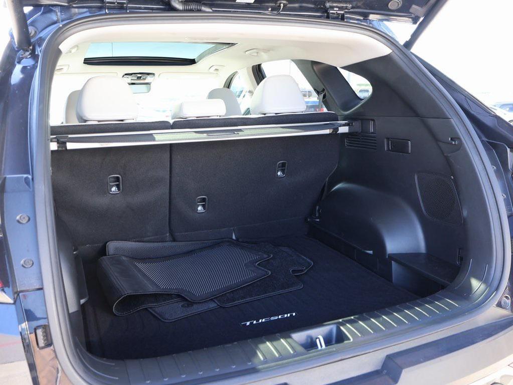 used 2023 Hyundai TUCSON Hybrid car, priced at $26,989