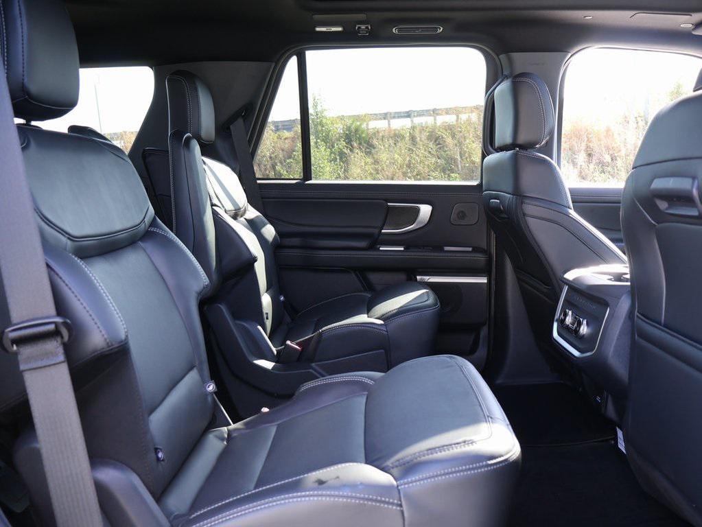 new 2025 Ford Expedition car, priced at $82,848