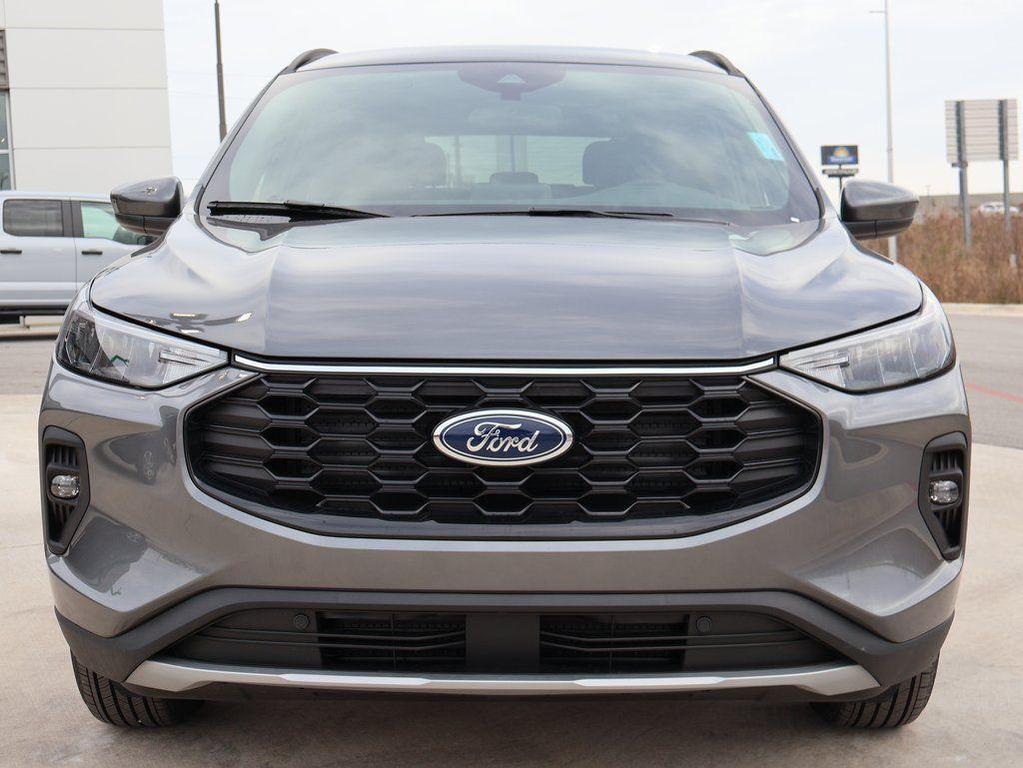 new 2026 Ford Escape car, priced at $31,990