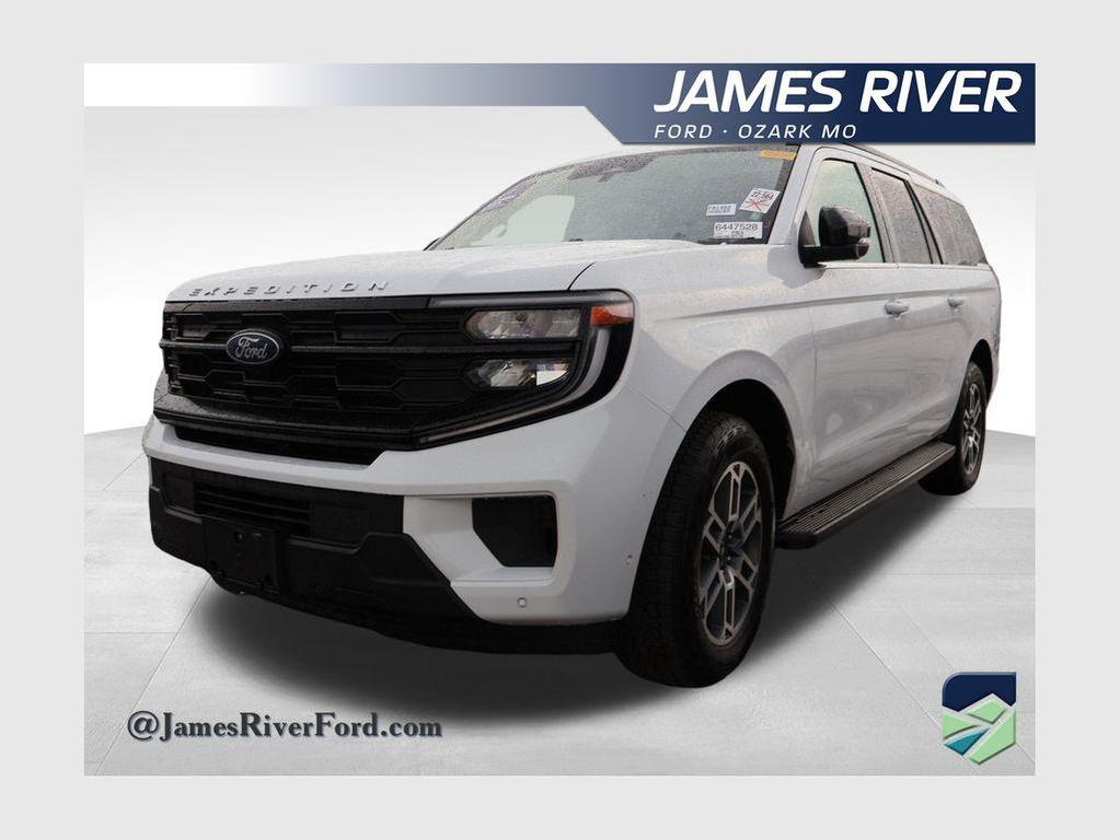 used 2025 Ford Expedition Max car, priced at $59,615