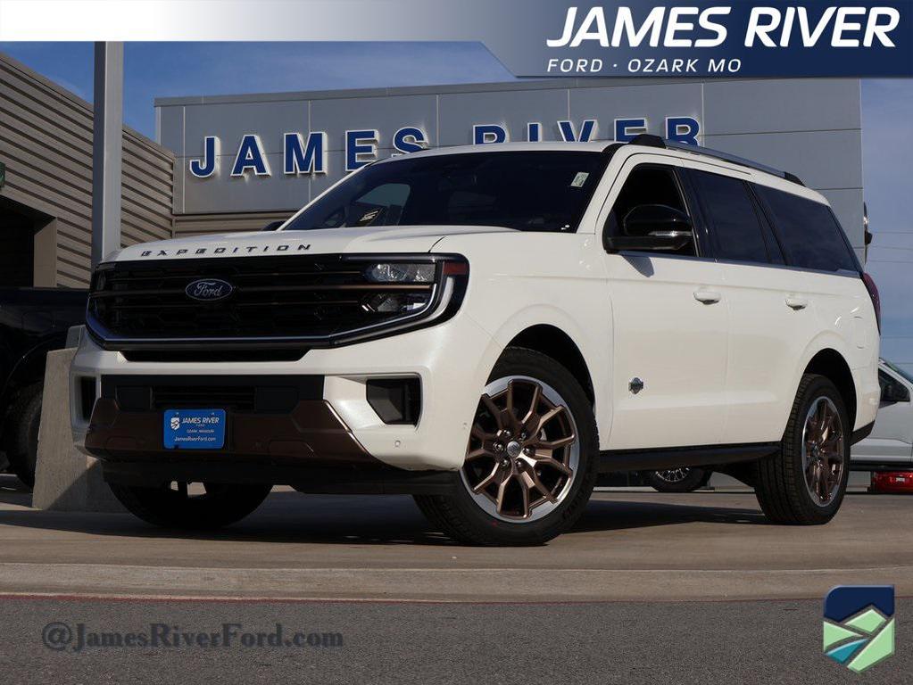 new 2025 Ford Expedition car, priced at $85,934