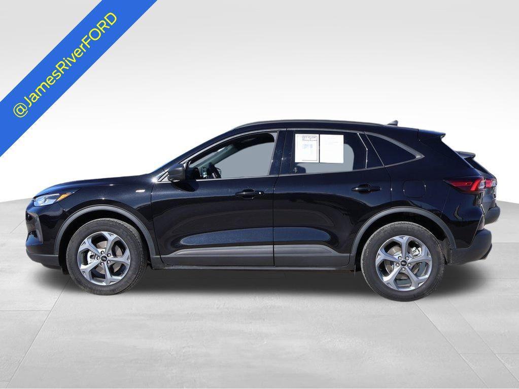 used 2025 Ford Escape car, priced at $24,656