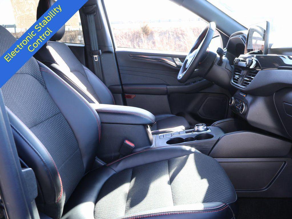 used 2025 Ford Escape car, priced at $24,656