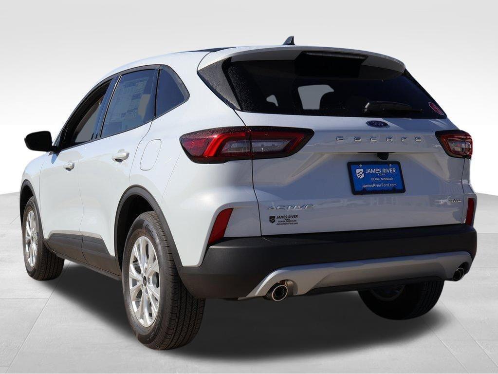 new 2026 Ford Escape car, priced at $28,998