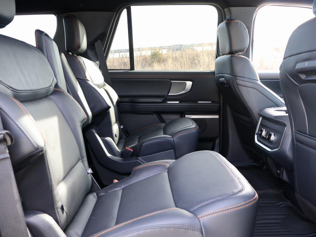 new 2025 Ford Expedition car, priced at $83,901