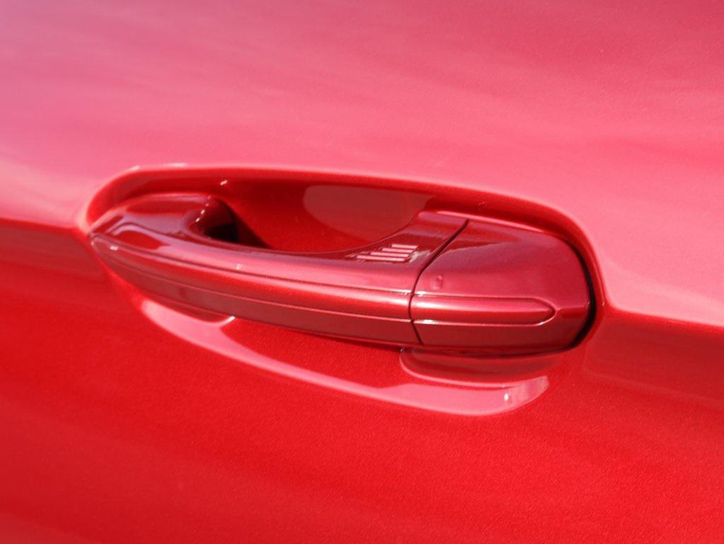 used 2024 Ford Edge car, priced at $27,963