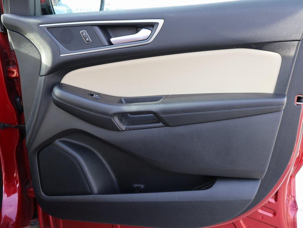 used 2024 Ford Edge car, priced at $27,963