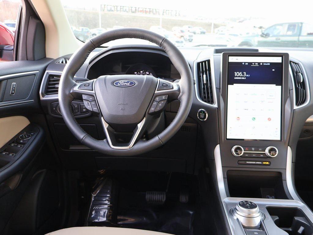 used 2024 Ford Edge car, priced at $27,963