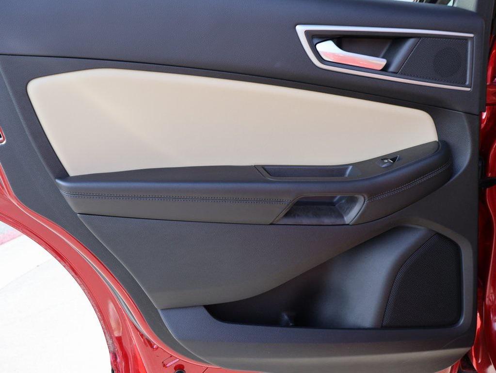 used 2024 Ford Edge car, priced at $27,963