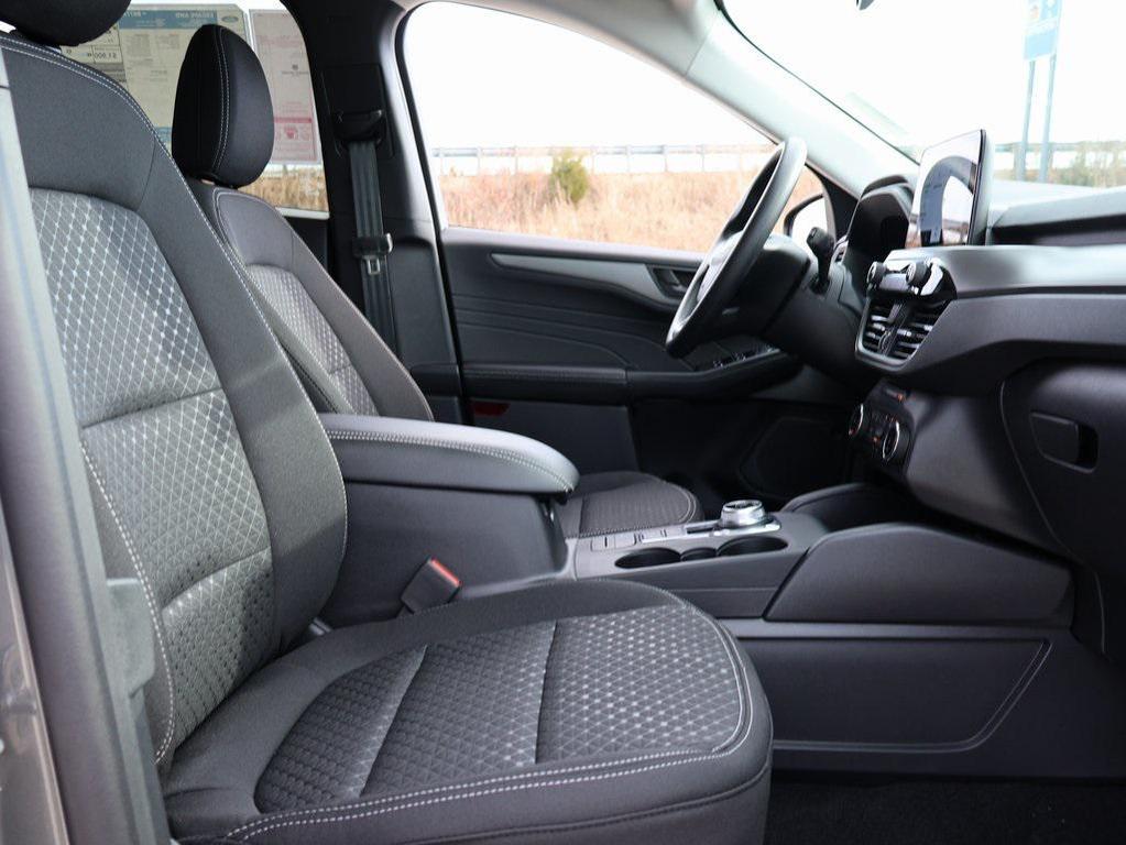 new 2025 Ford Escape car, priced at $26,644