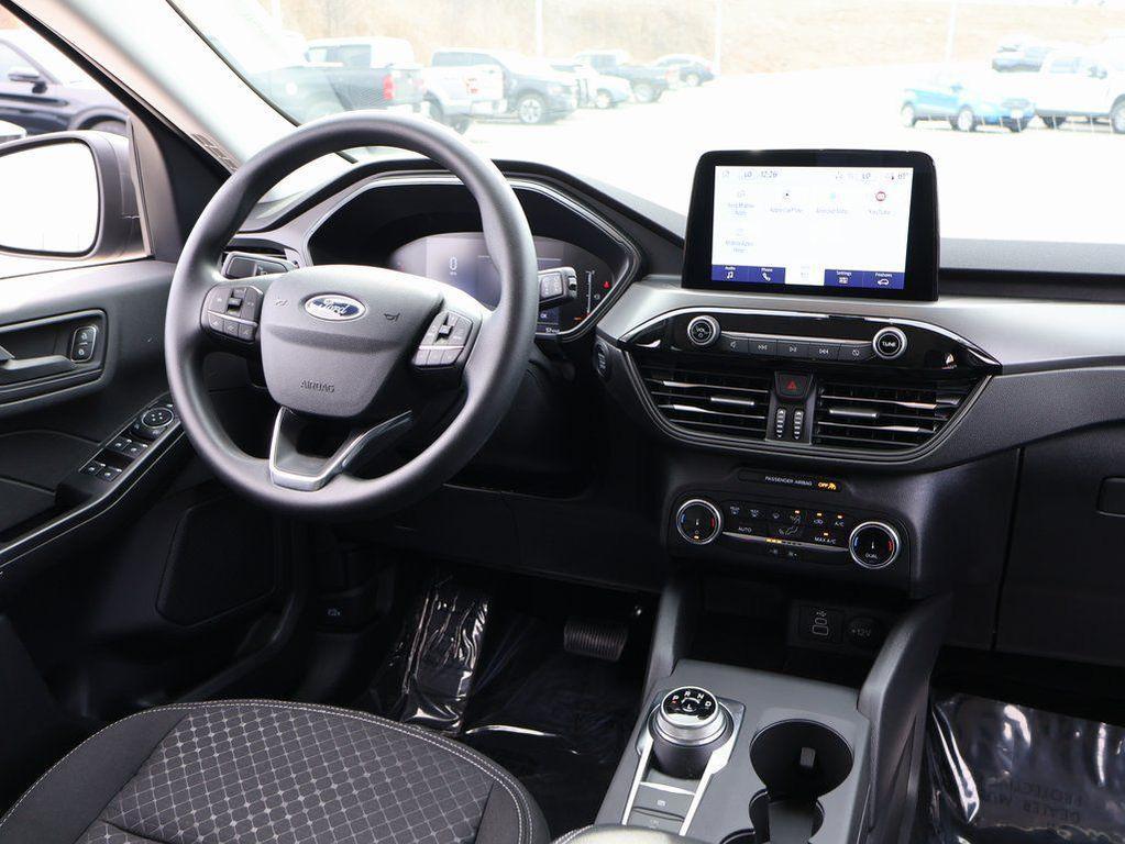 new 2025 Ford Escape car, priced at $26,644