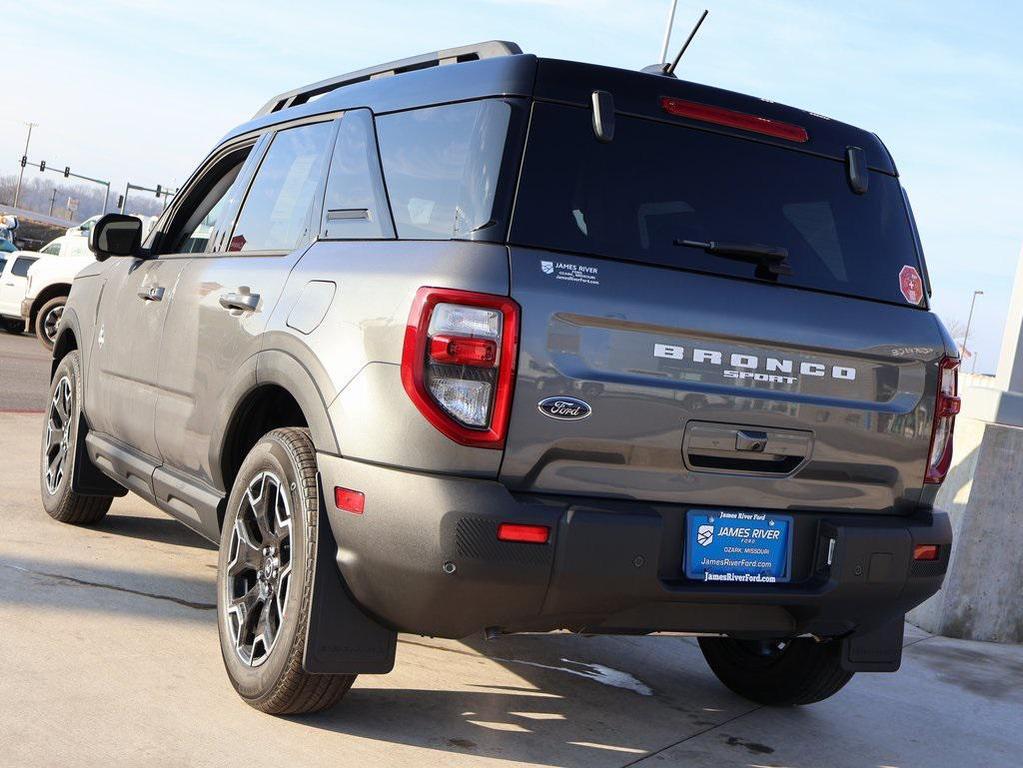 new 2025 Ford Bronco Sport car, priced at $37,738