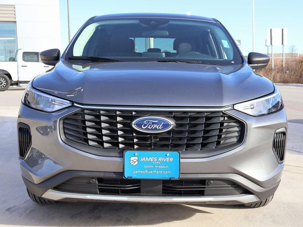 new 2026 Ford Escape car, priced at $29,928