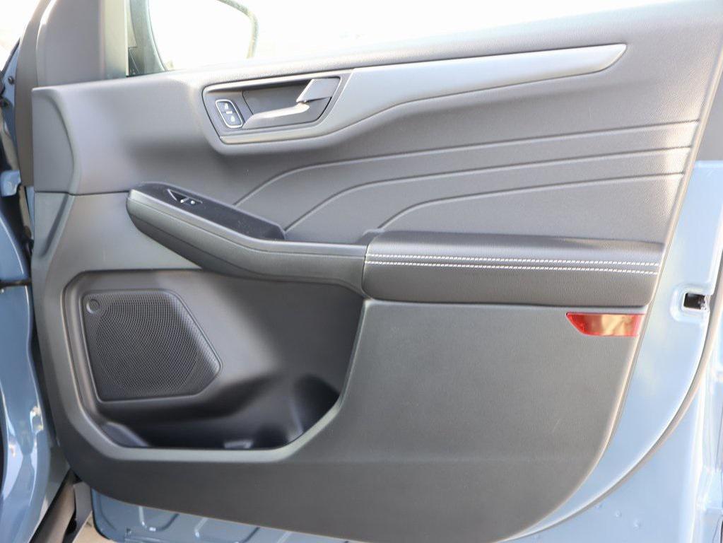 new 2026 Ford Escape car, priced at $31,988