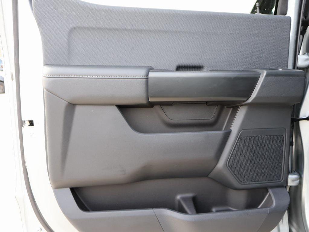 new 2025 Ford F-150 car, priced at $42,946