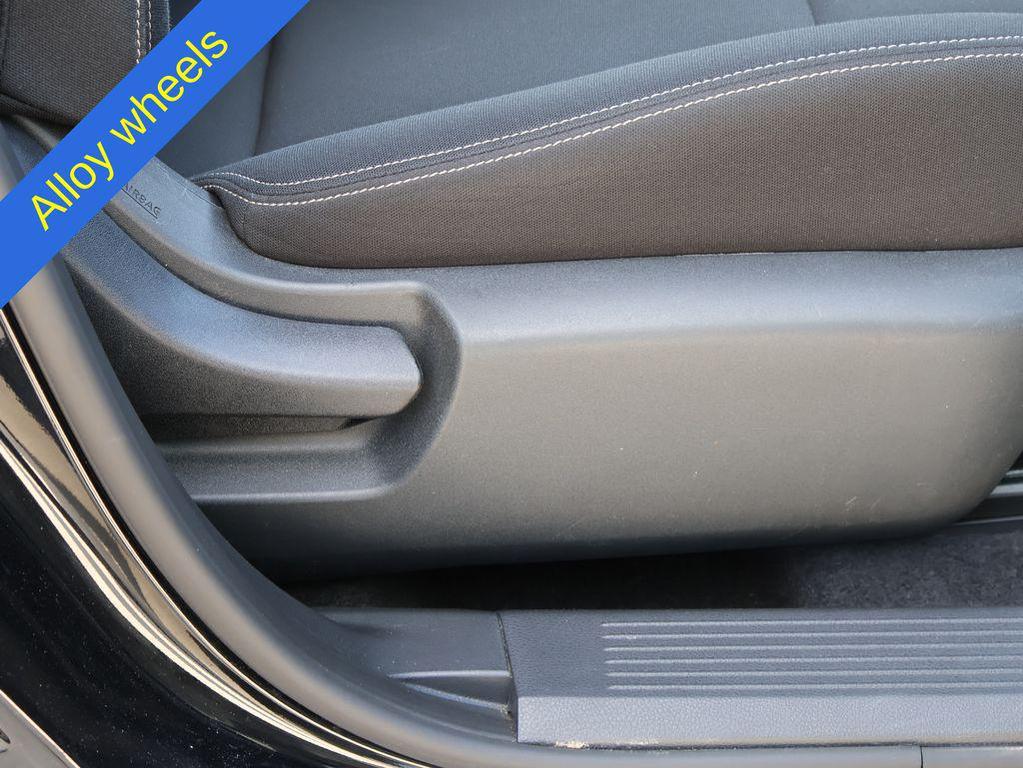used 2023 Nissan Rogue car, priced at $19,992