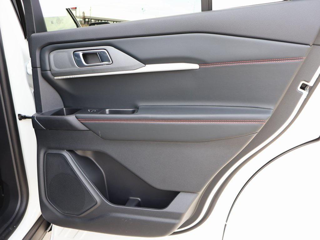 new 2026 Ford Explorer car, priced at $48,276