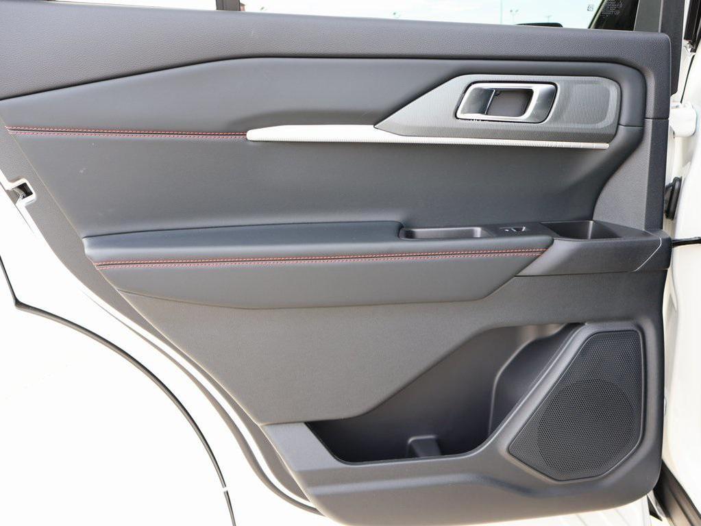 new 2026 Ford Explorer car, priced at $48,276