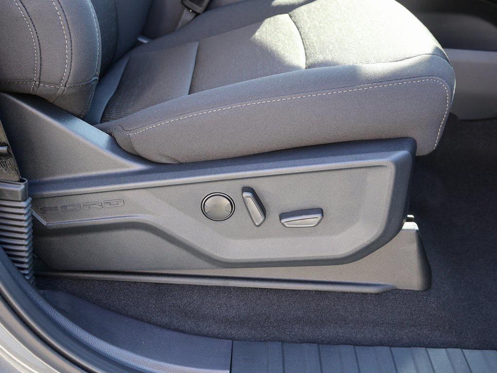 new 2025 Ford F-150 car, priced at $52,920