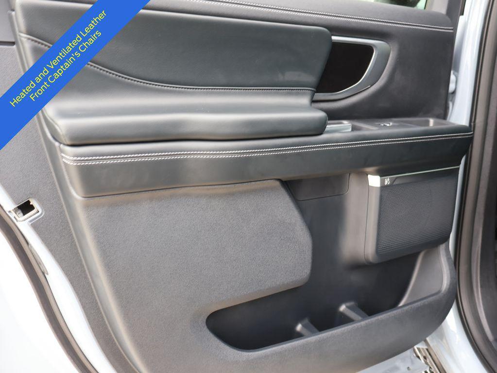 new 2026 Ford Expedition Max car, priced at $83,131