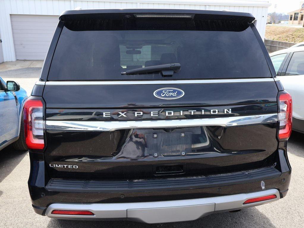 used 2024 Ford Expedition car, priced at $44,499