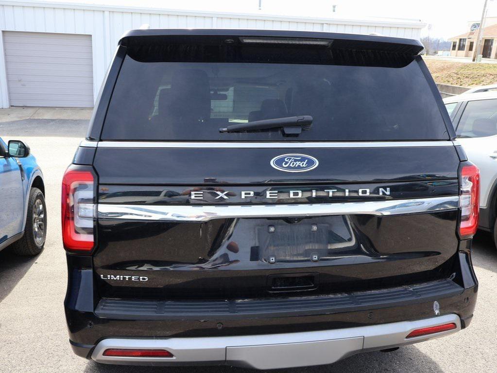 used 2024 Ford Expedition car, priced at $44,499