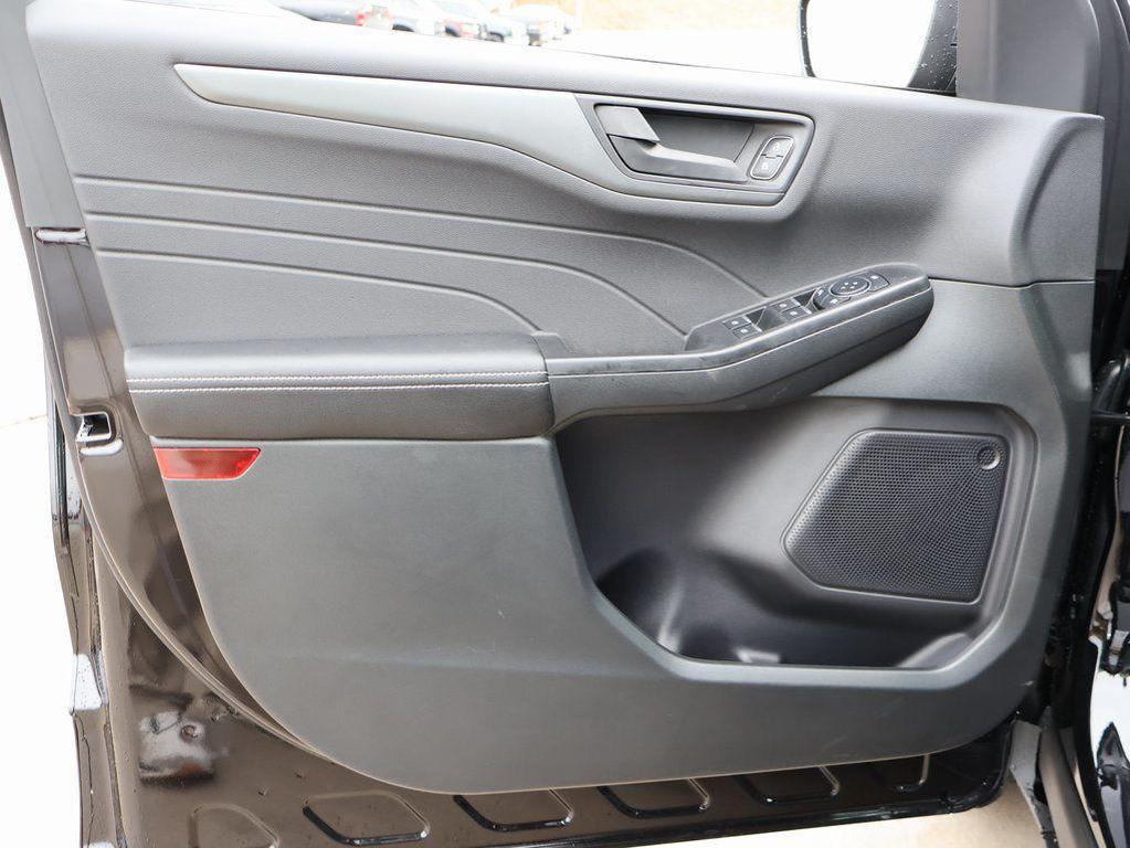 new 2026 Ford Escape car, priced at $28,514