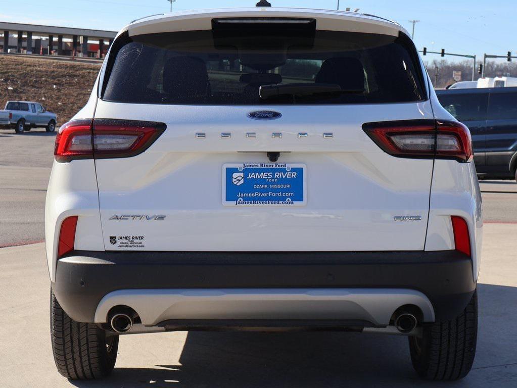 used 2023 Ford Escape car, priced at $23,124