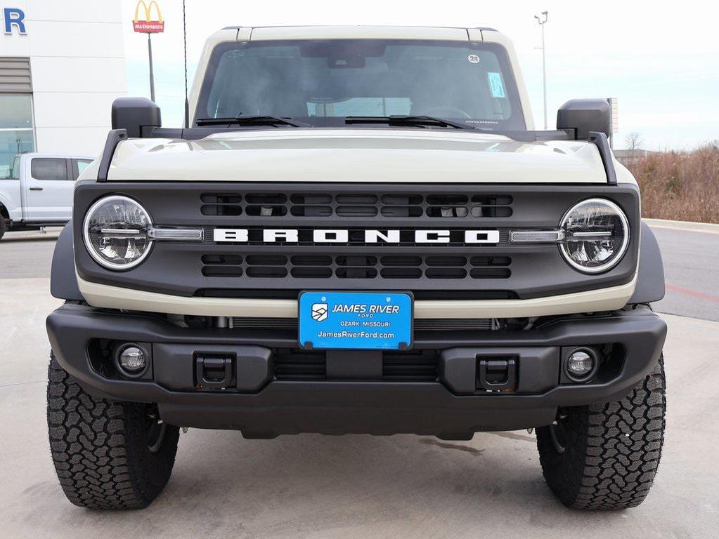new 2025 Ford Bronco car, priced at $51,842