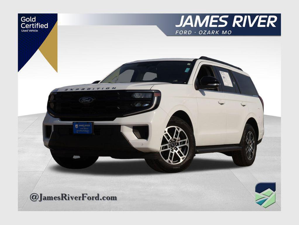 used 2025 Ford Expedition car, priced at $58,358