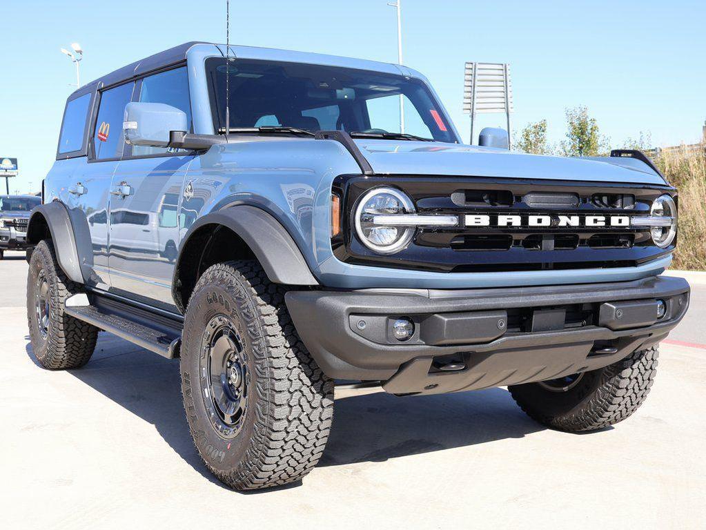 new 2025 Ford Bronco car, priced at $54,884