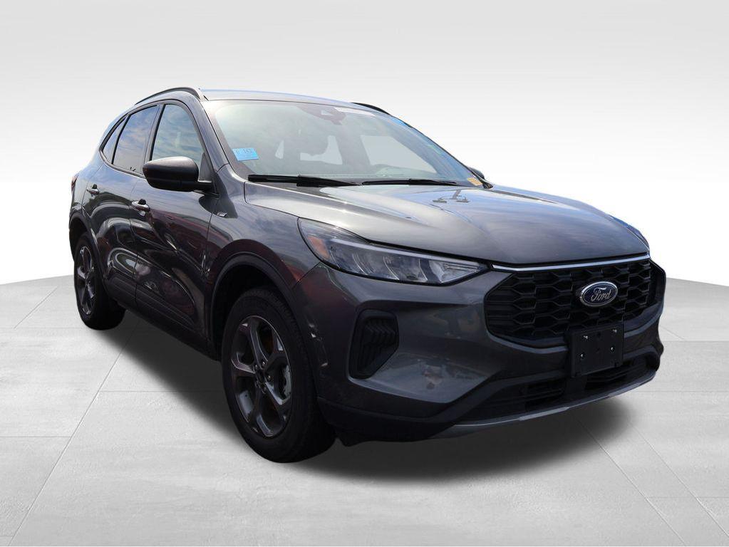used 2025 Ford Escape car, priced at $24,845