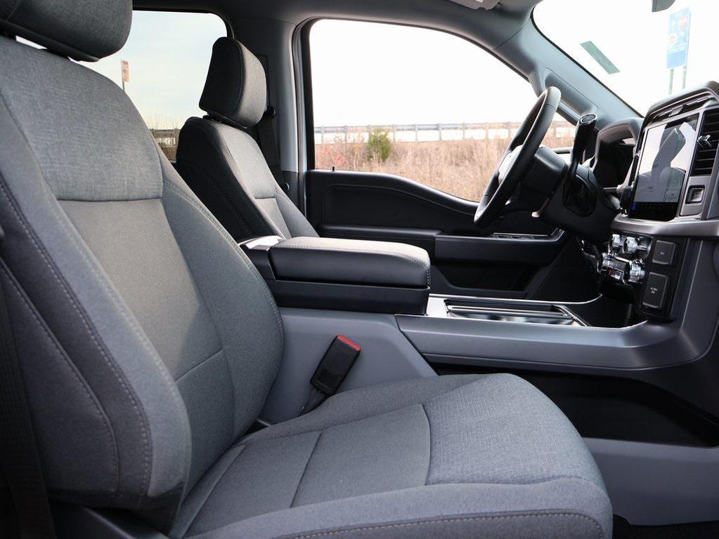 new 2025 Ford F-150 car, priced at $54,732