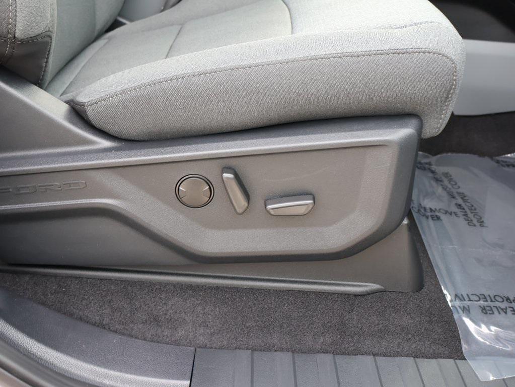 new 2025 Ford F-150 car, priced at $54,732