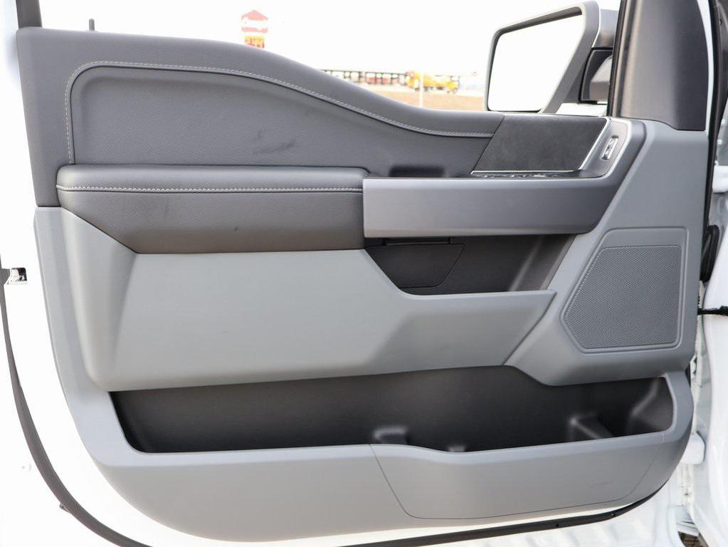 new 2025 Ford F-150 car, priced at $54,732