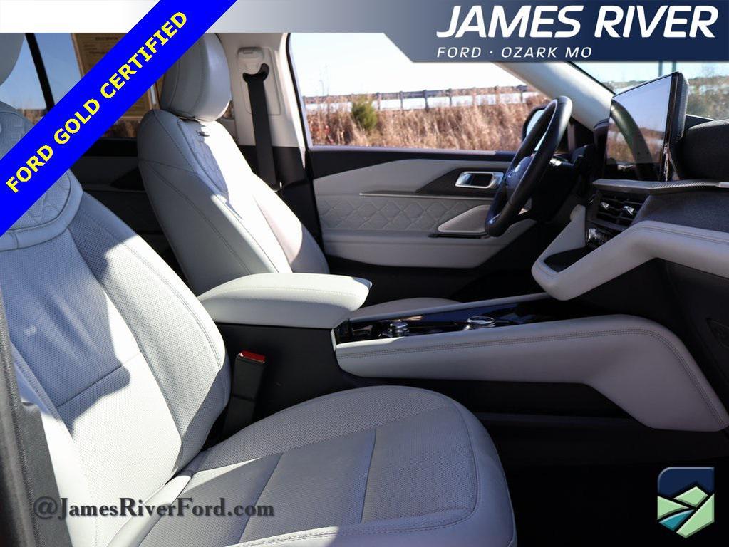 used 2025 Ford Explorer car, priced at $44,299