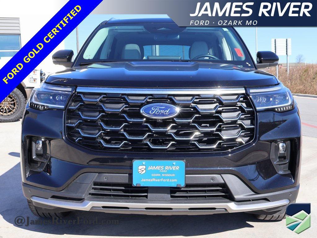 used 2025 Ford Explorer car, priced at $44,299