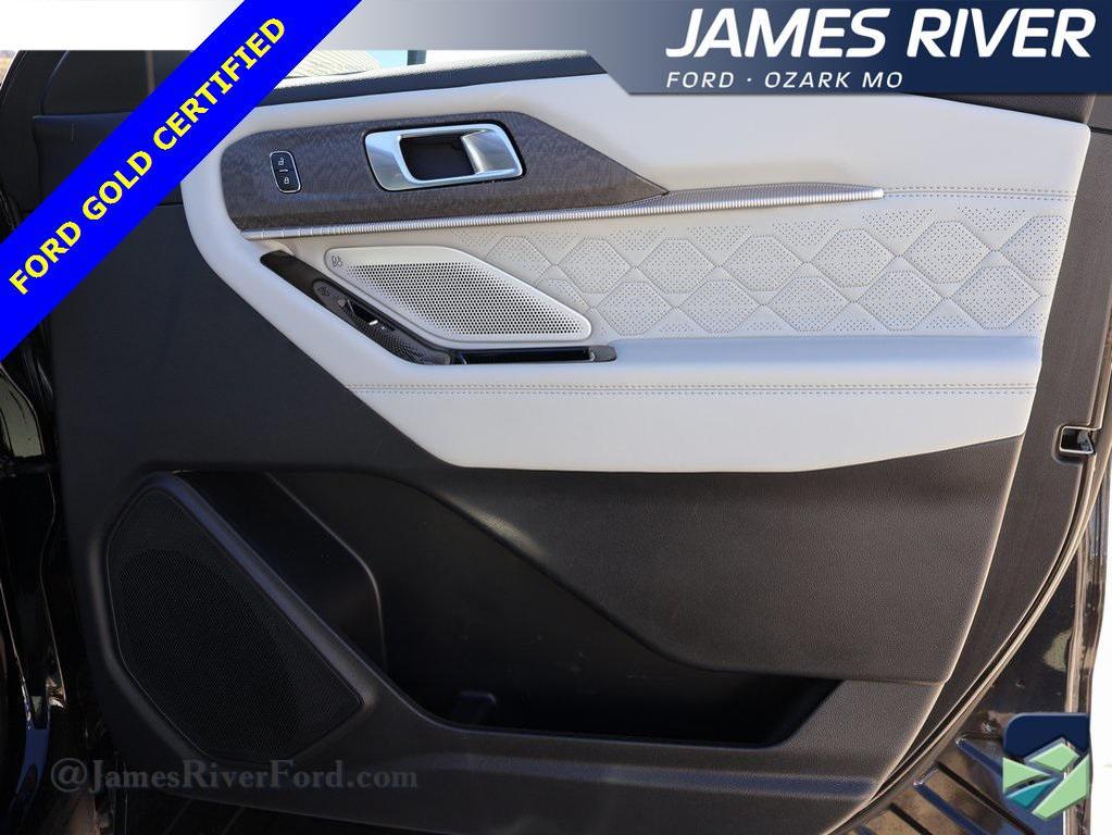 used 2025 Ford Explorer car, priced at $44,299