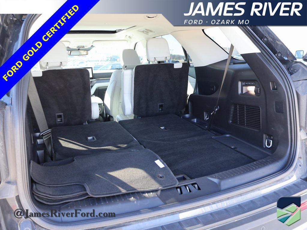 used 2025 Ford Explorer car, priced at $44,299