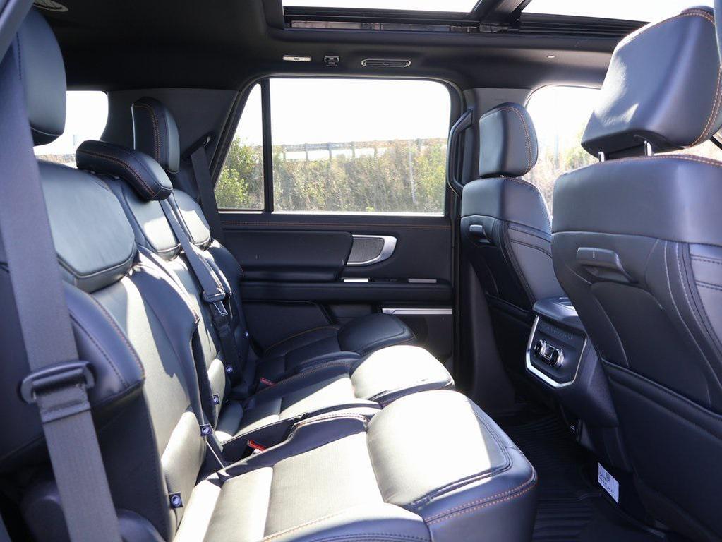 new 2025 Ford Expedition car, priced at $84,922