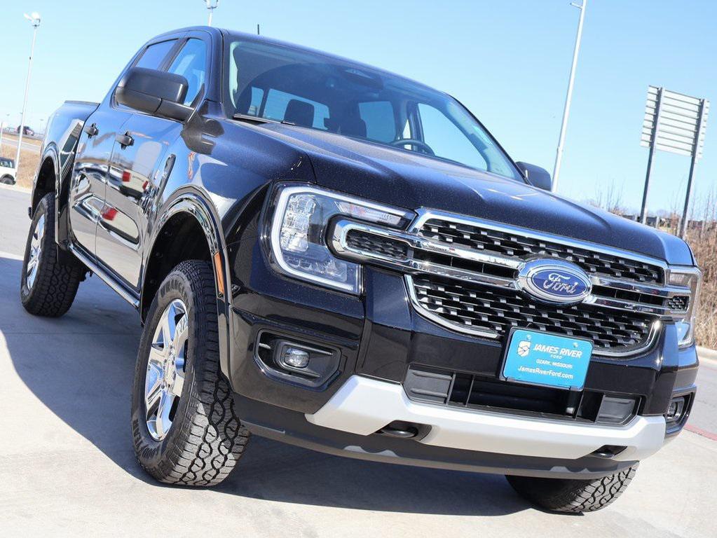new 2025 Ford Ranger car, priced at $43,922