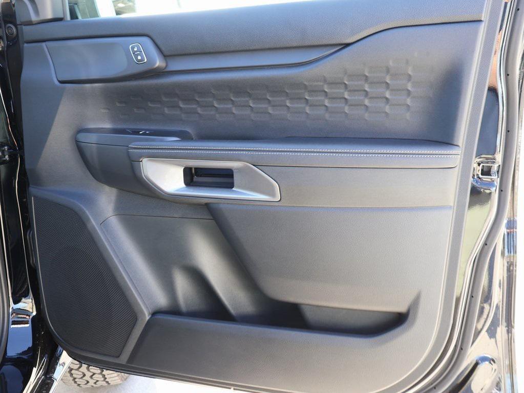 new 2025 Ford Ranger car, priced at $43,922