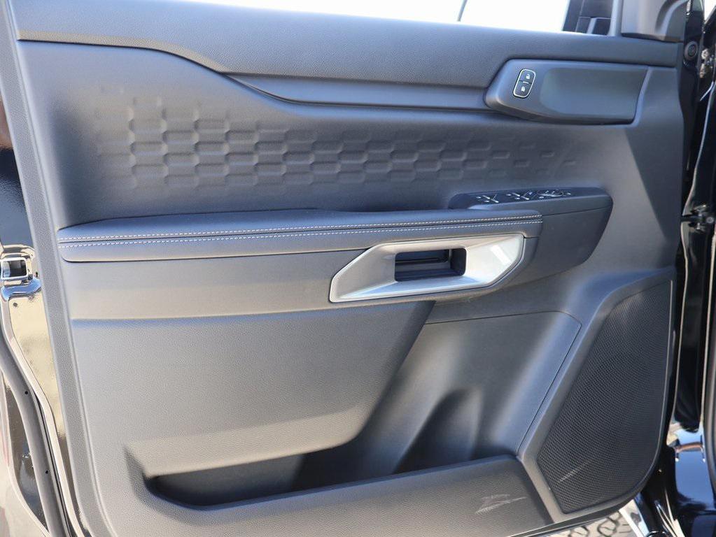 new 2025 Ford Ranger car, priced at $43,922