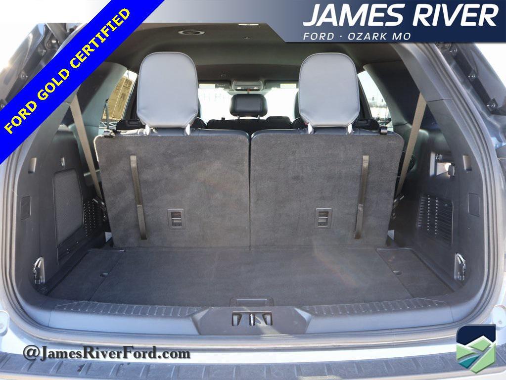 used 2025 Ford Explorer car, priced at $38,950