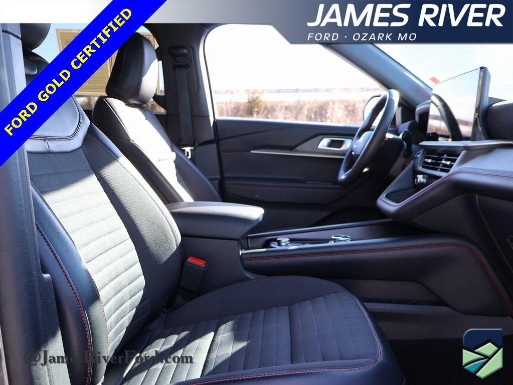 used 2025 Ford Explorer car, priced at $38,950