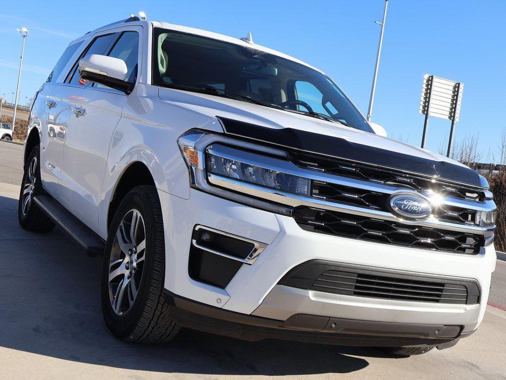 used 2024 Ford Expedition car, priced at $48,487