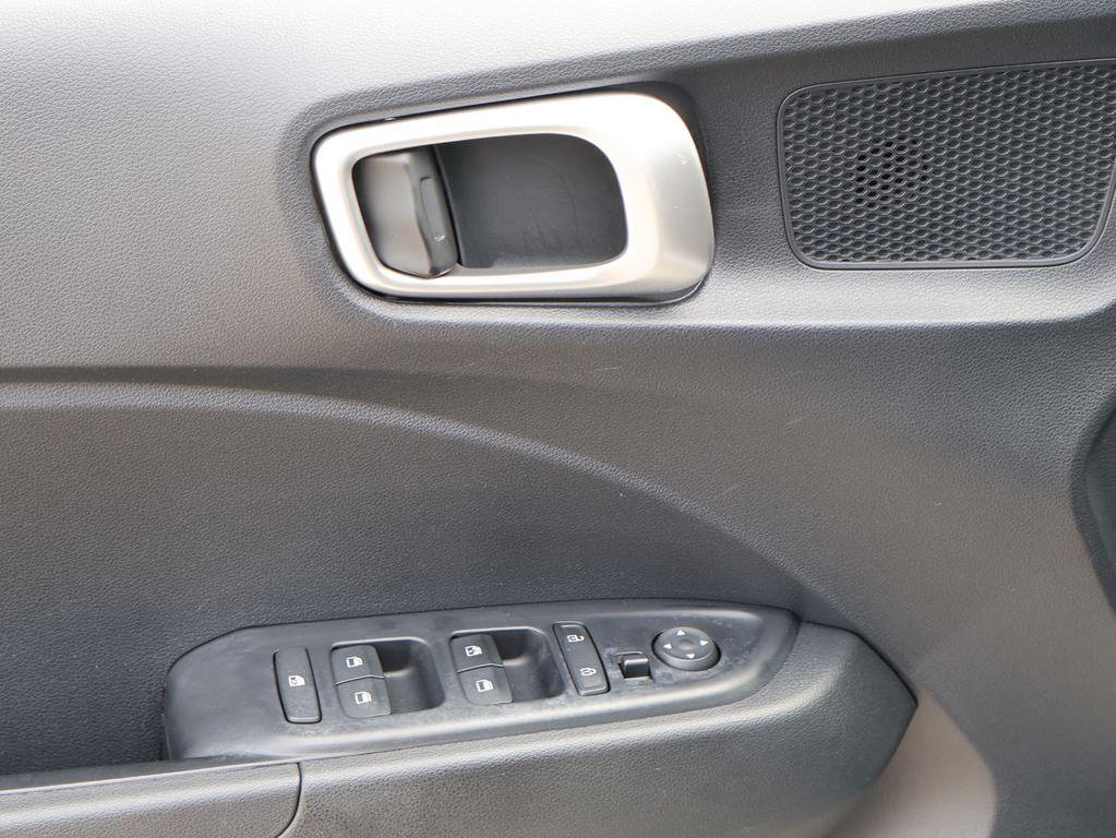 used 2025 Hyundai Venue car, priced at $19,879