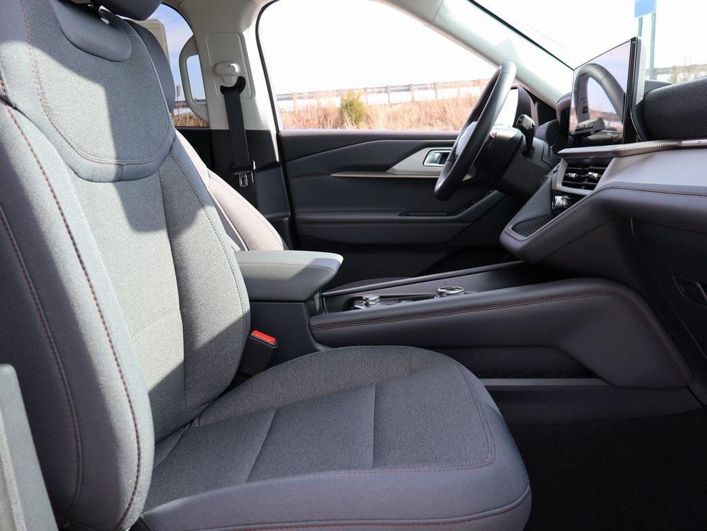 new 2026 Ford Explorer car, priced at $40,864