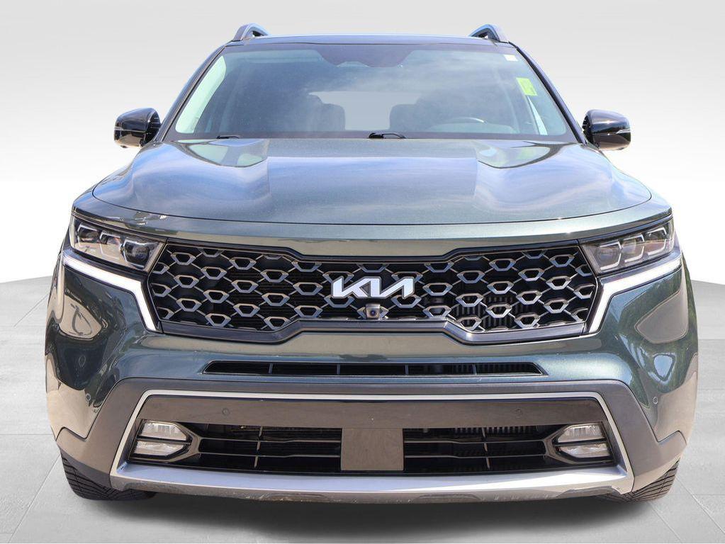 used 2022 Kia Sorento car, priced at $23,883